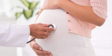 ¿Estás embarazada en medio de la pandemia de coronavirus?  Esto es lo que los médicos han observado hasta ahora