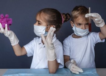 Debate por los casos de COVID-19 en niños: “Los chicos no son los motores del rebrote”