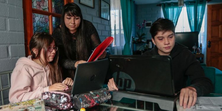 Johanna Filgueira: “A mis hijos los saqué del colegio y haremos homeschooling para siempre”